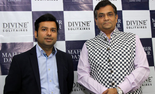 Divine Solitaires’ exciting launch of solitaire offer at Mahabir Danwar Jewellers, Kolkata